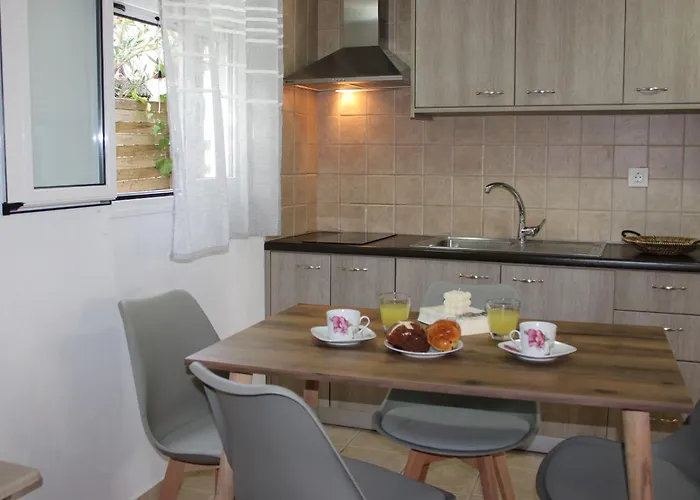 아파트 Rodia Agios Ioannis